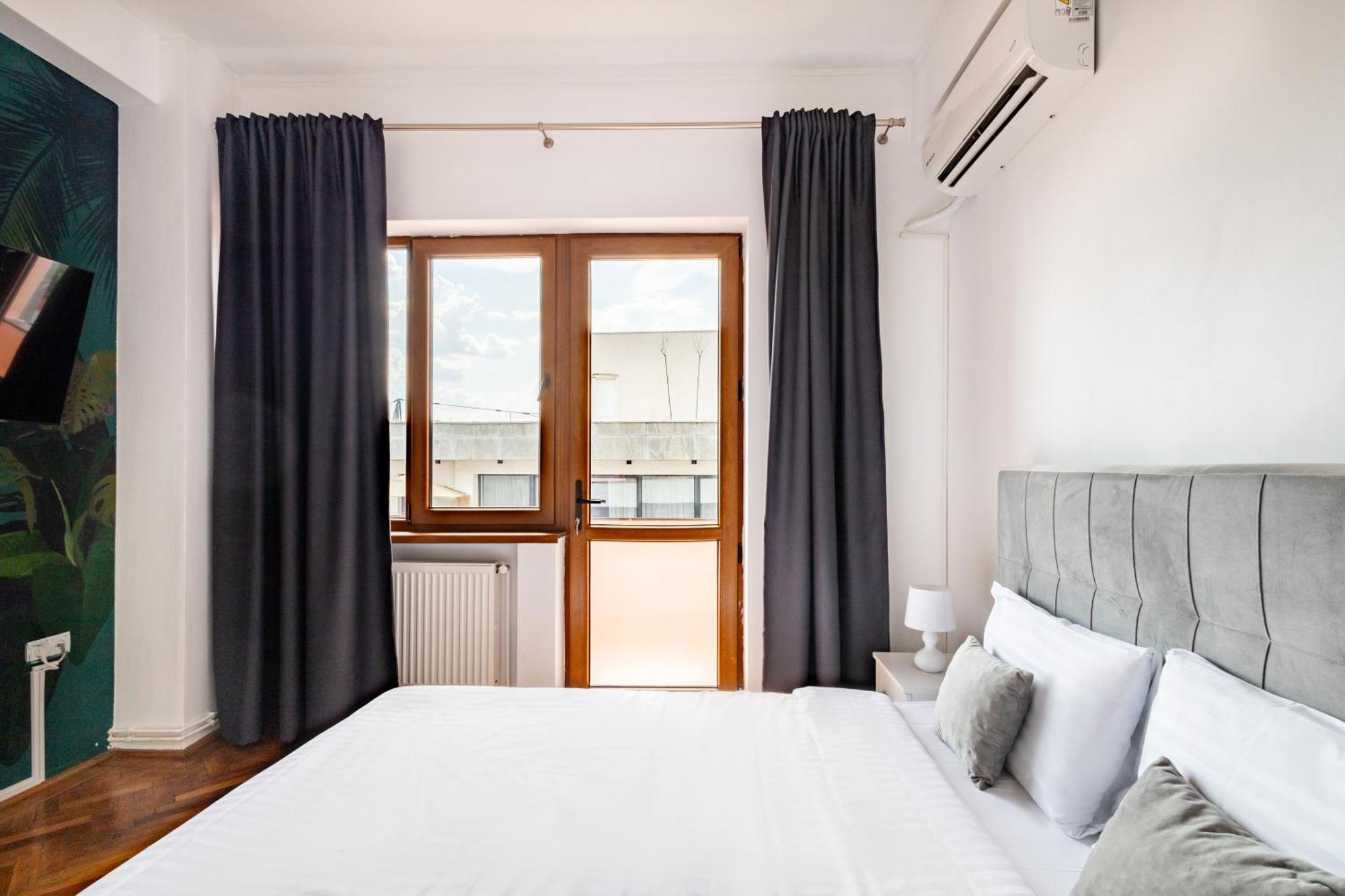 Downtown Victoria Apartments By Citybookings Bukarest Exterior foto