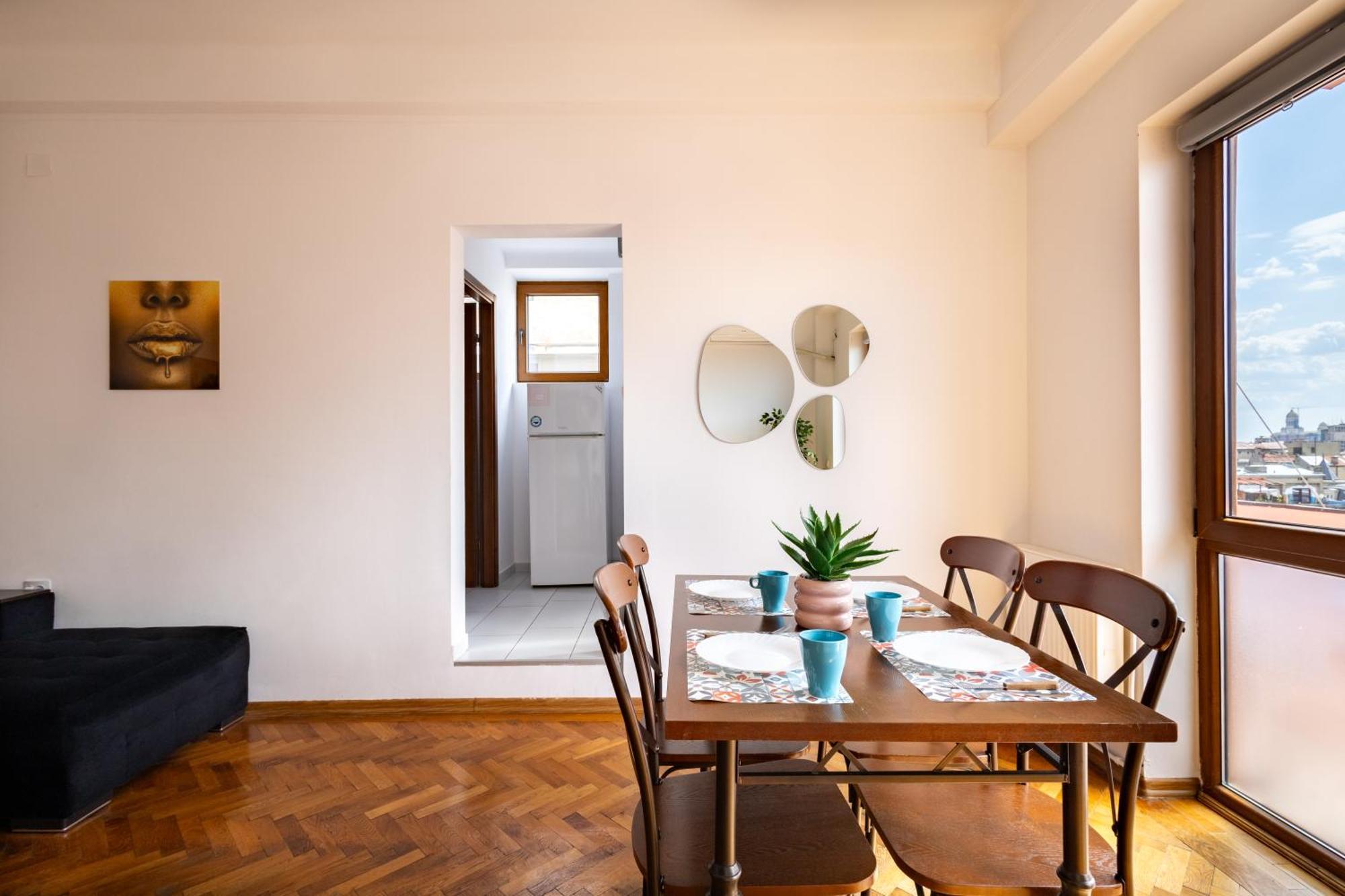 Downtown Victoria Apartments By Citybookings Bukarest Exterior foto